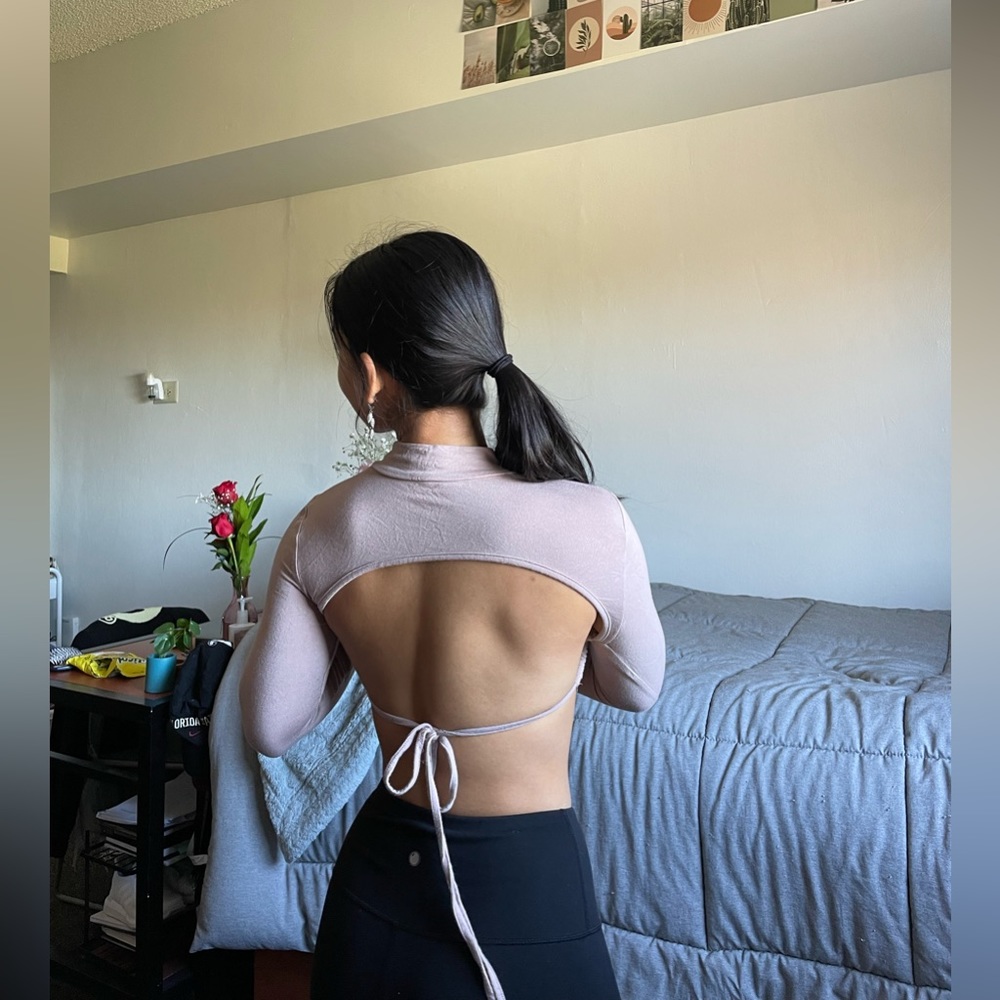 Open back crop top. Perfect for yoga or paired with a pair of jeans.